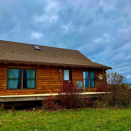 Garden Grove Retreat & Lodging Near Pictured Rocks, Fayette, Trails المظهر الخارجي الصورة