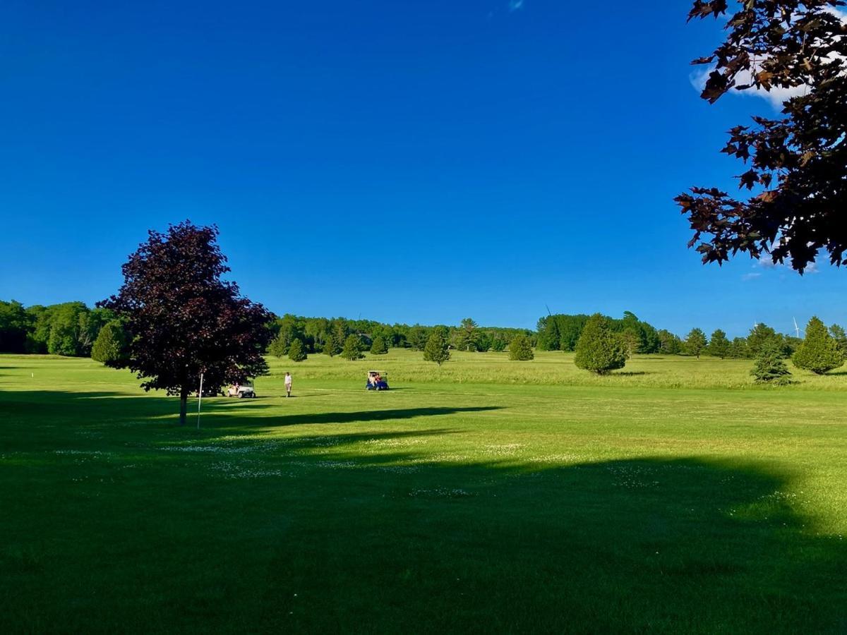 Garden Grove Retreat & Lodging Near Pictured Rocks, Fayette, Trails المظهر الخارجي الصورة