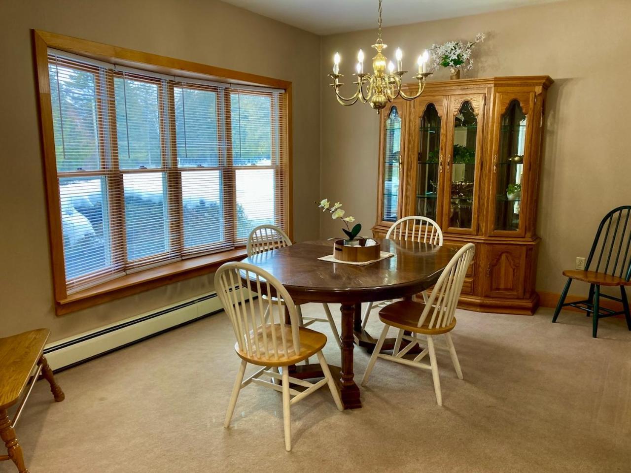 Garden Grove Retreat & Lodging Near Pictured Rocks, Fayette, Trails المظهر الخارجي الصورة