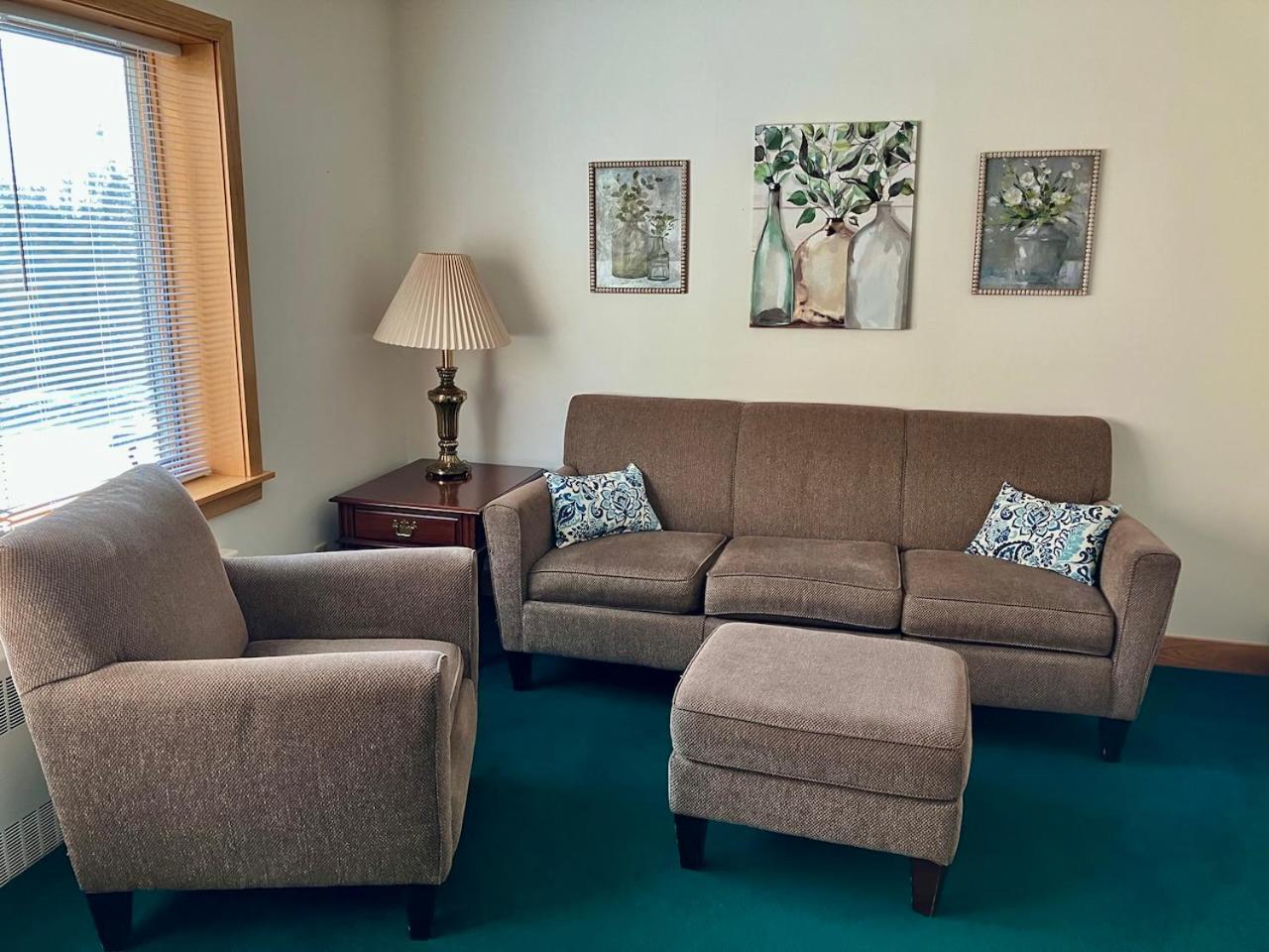 Garden Grove Retreat & Lodging Near Pictured Rocks, Fayette, Trails المظهر الخارجي الصورة